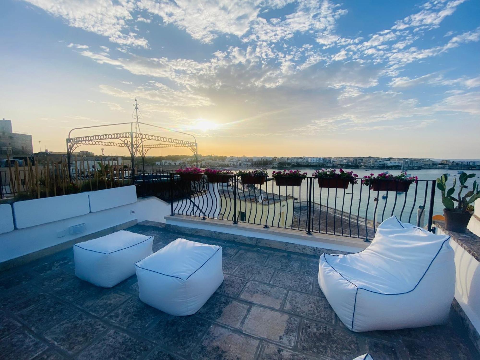 Dimora Del Sole Luxury And Charm Apartment Otranto Luaran gambar