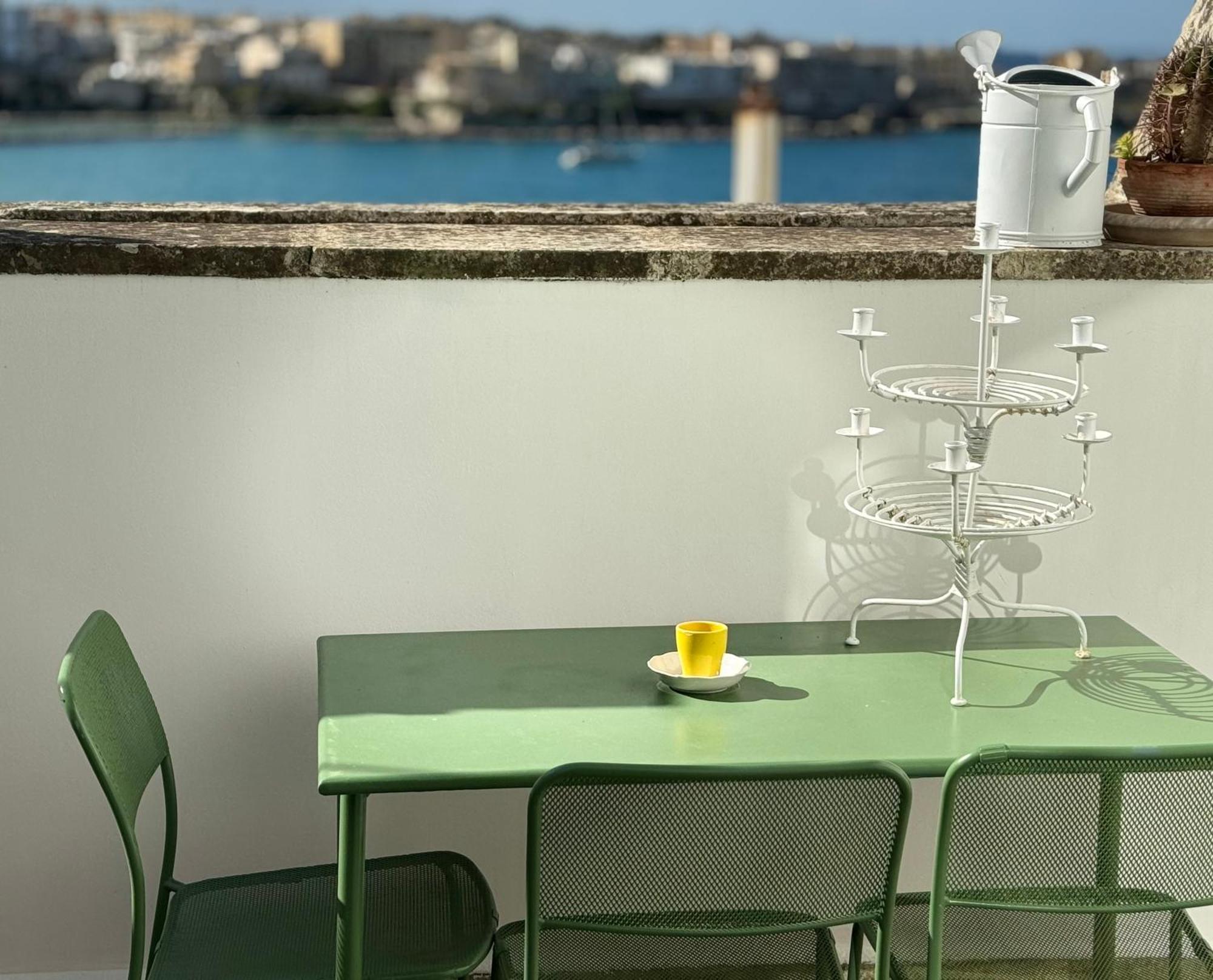 Dimora Del Sole Luxury And Charm Apartment Otranto Luaran gambar