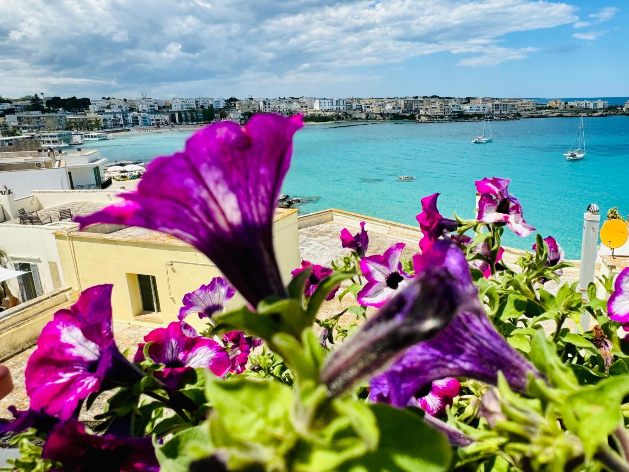 Dimora Del Sole Luxury And Charm Apartment Otranto Luaran gambar
