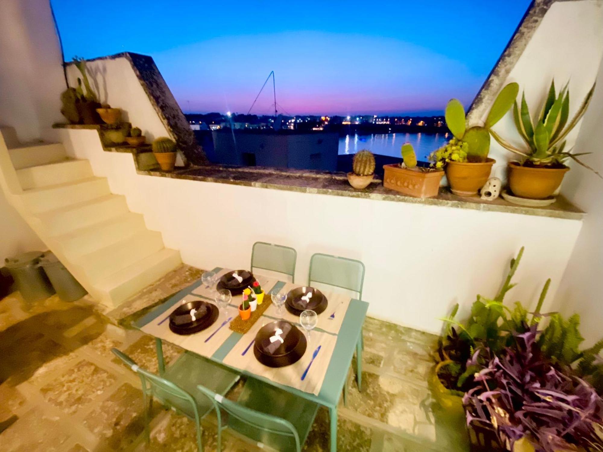 Dimora Del Sole Luxury And Charm Apartment Otranto Luaran gambar
