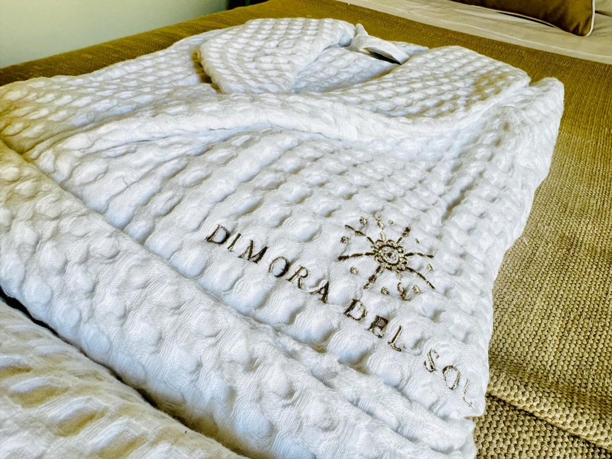 Dimora Del Sole Luxury And Charm Apartment Otranto Luaran gambar