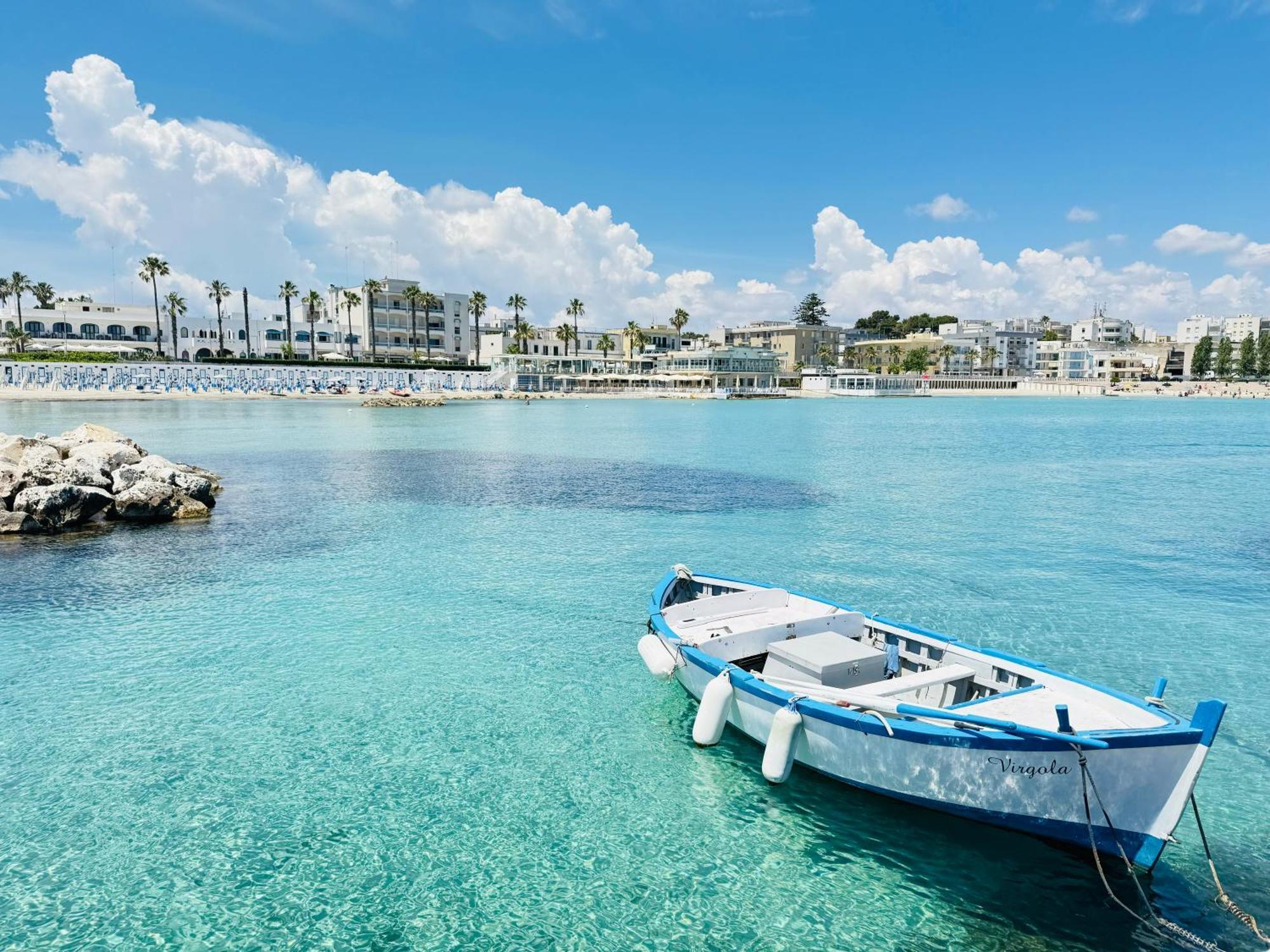 Dimora Del Sole Luxury And Charm Apartment Otranto Luaran gambar